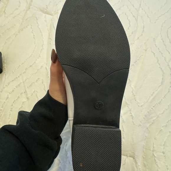 Women Embroidered Detail Slip On.Chunky Heeled Boots,Vacation Western Boots - Picture 4 of 5